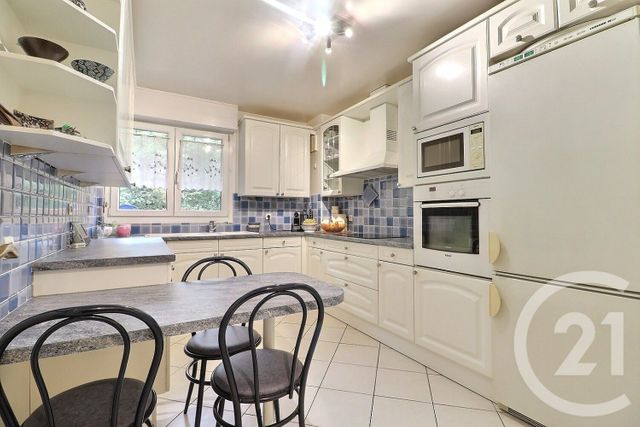 Afficher la photo en grand Appartement F5 à vendre - 5 pièces - 103.31 m2 - VILLEPINTE - 93 - ILE-DE-FRANCE - Century 21 Vert-Galant