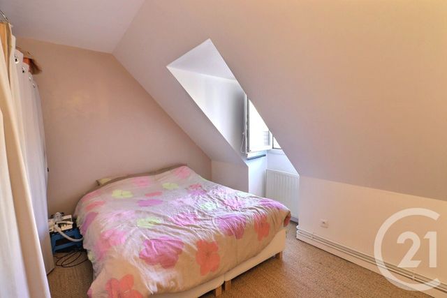 maison à vendre - 4 pièces - 84.72 m2 - TREMBLAY EN FRANCE - 93 - ILE-DE-FRANCE - Century 21 Vert-Galant