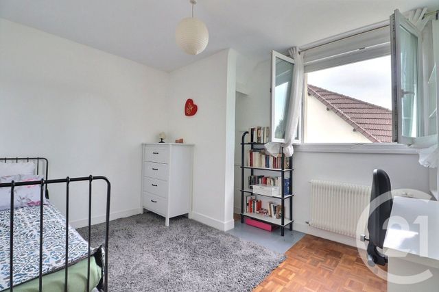 maison à vendre - 5 pièces - 108.9 m2 - TREMBLAY EN FRANCE - 93 - ILE-DE-FRANCE - Century 21 Vert-Galant