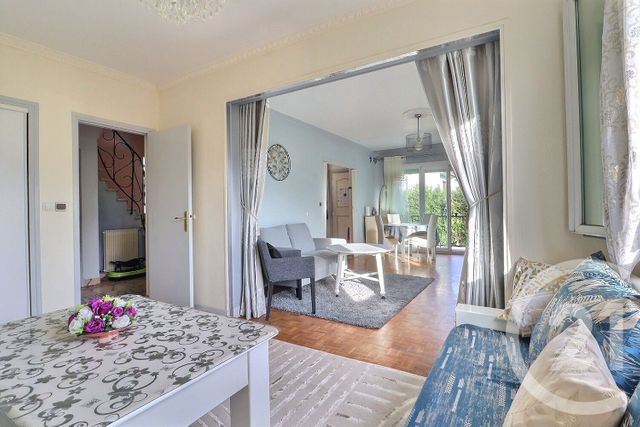 maison à vendre - 5 pièces - 108.9 m2 - TREMBLAY EN FRANCE - 93 - ILE-DE-FRANCE - Century 21 Vert-Galant