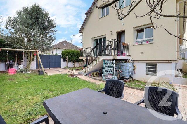 maison à vendre - 5 pièces - 108.9 m2 - TREMBLAY EN FRANCE - 93 - ILE-DE-FRANCE - Century 21 Vert-Galant