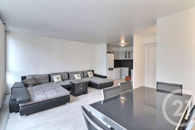 Appartement F3 à vendre - 3 pièces - 76.15 m2 - VILLEPINTE - 93 - ILE-DE-FRANCE - Century 21 Vert-Galant