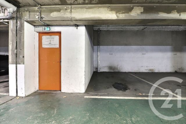 parking à vendre - 11.0 m2 - TREMBLAY EN FRANCE - 93 - ILE-DE-FRANCE - Century 21 Vert-Galant