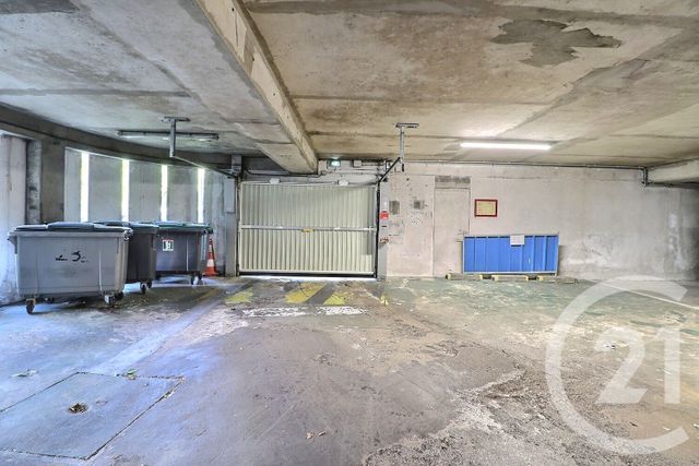 parking à vendre - 11.0 m2 - TREMBLAY EN FRANCE - 93 - ILE-DE-FRANCE - Century 21 Vert-Galant