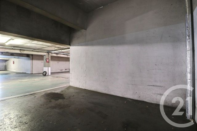 parking à vendre - 11.0 m2 - TREMBLAY EN FRANCE - 93 - ILE-DE-FRANCE - Century 21 Vert-Galant