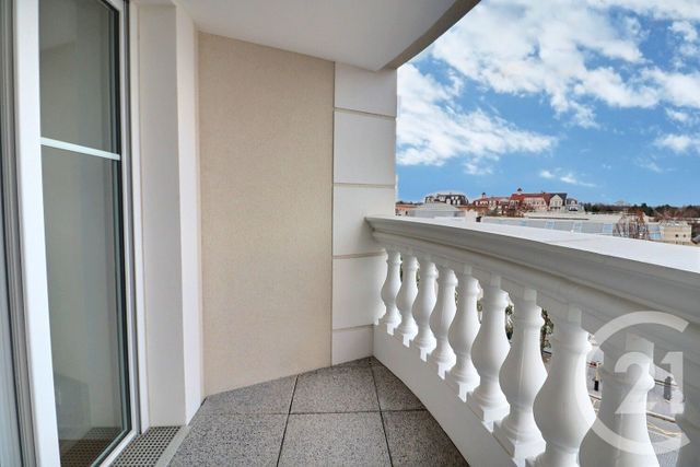 Appartement F4 à louer - 4 pièces - 78.0 m2 - LE BLANC MESNIL - 93 - ILE-DE-FRANCE - Century 21 Vert-Galant