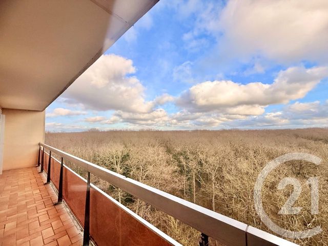 Appartement F4 à vendre - 4 pièces - 80.59 m2 - TREMBLAY EN FRANCE - 93 - ILE-DE-FRANCE - Century 21 Vert-Galant