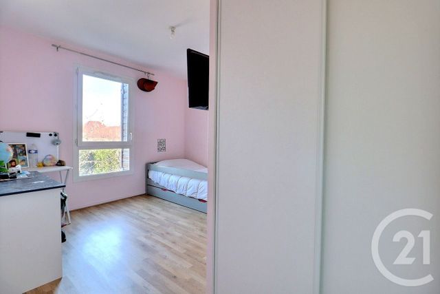 maison à vendre - 4 pièces - 82.14 m2 - TREMBLAY EN FRANCE - 93 - ILE-DE-FRANCE - Century 21 Vert-Galant