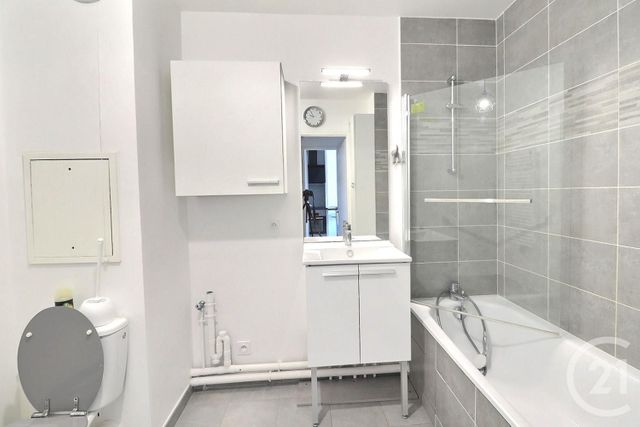 Appartement F2 à louer - 2 pièces - 37.86 m2 - TREMBLAY EN FRANCE - 93 - ILE-DE-FRANCE - Century 21 Vert-Galant