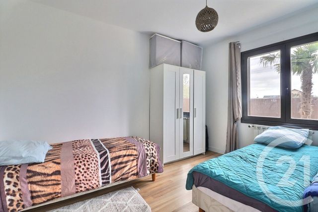 Appartement F3 à louer - 3 pièces - 53.34 m2 - VAUJOURS - 93 - ILE-DE-FRANCE - Century 21 Vert-Galant