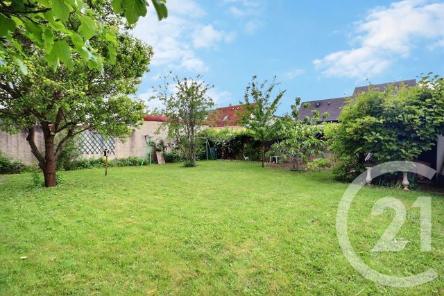 maison à vendre - 4 pièces - 109.7 m2 - TREMBLAY EN FRANCE - 93 - ILE-DE-FRANCE - Century 21 Vert-Galant
