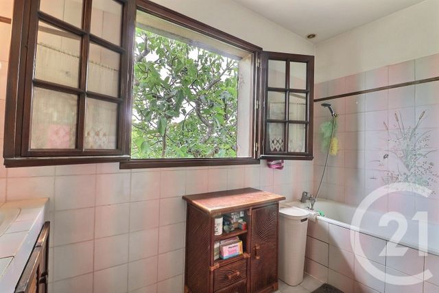 maison à vendre - 4 pièces - 109.7 m2 - TREMBLAY EN FRANCE - 93 - ILE-DE-FRANCE - Century 21 Vert-Galant