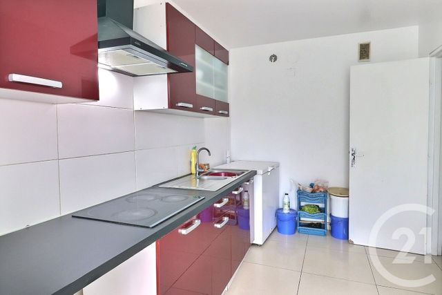 Appartement F3 à vendre - 3 pièces - 70.69 m2 - TREMBLAY EN FRANCE - 93 - ILE-DE-FRANCE - Century 21 Vert-Galant