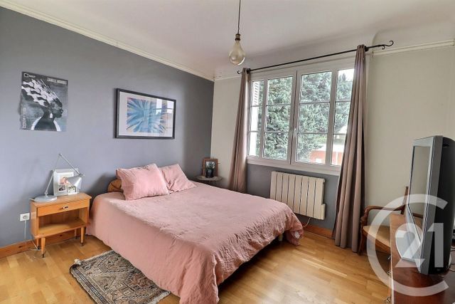 maison à vendre - 5 pièces - 159.72 m2 - TREMBLAY EN FRANCE - 93 - ILE-DE-FRANCE - Century 21 Vert-Galant