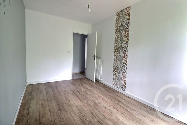 Appartement F4 à vendre - 4 pièces - 81.8 m2 - TREMBLAY EN FRANCE - 93 - ILE-DE-FRANCE - Century 21 Vert-Galant