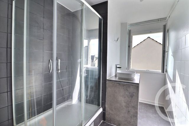 maison à vendre - 6 pièces - 150.4 m2 - TREMBLAY EN FRANCE - 93 - ILE-DE-FRANCE - Century 21 Vert-Galant