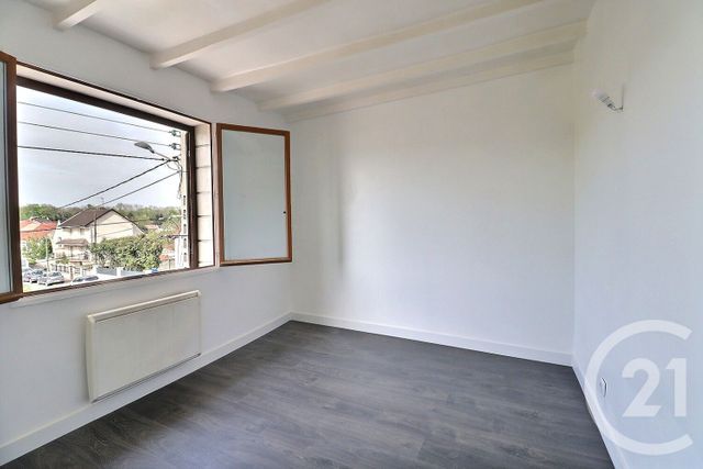 maison à vendre - 6 pièces - 150.4 m2 - TREMBLAY EN FRANCE - 93 - ILE-DE-FRANCE - Century 21 Vert-Galant