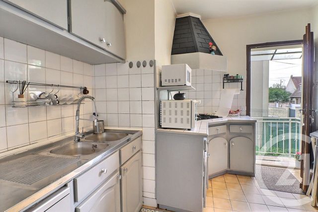 maison à vendre - 6 pièces - 150.4 m2 - TREMBLAY EN FRANCE - 93 - ILE-DE-FRANCE - Century 21 Vert-Galant