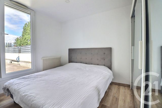 Appartement F5 à vendre - 5 pièces - 93.0 m2 - VILLEPINTE - 93 - ILE-DE-FRANCE - Century 21 Vert-Galant
