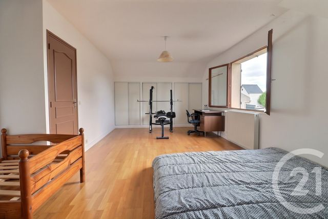 maison à vendre - 5 pièces - 127.71 m2 - TREMBLAY EN FRANCE - 93 - ILE-DE-FRANCE - Century 21 Vert-Galant