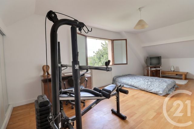 maison à vendre - 5 pièces - 127.71 m2 - TREMBLAY EN FRANCE - 93 - ILE-DE-FRANCE - Century 21 Vert-Galant