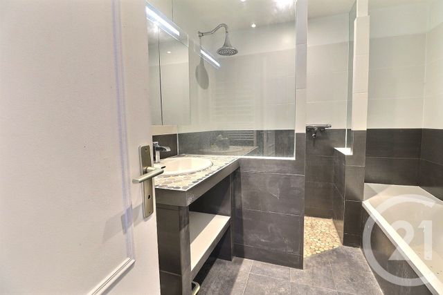 maison à vendre - 5 pièces - 127.71 m2 - TREMBLAY EN FRANCE - 93 - ILE-DE-FRANCE - Century 21 Vert-Galant