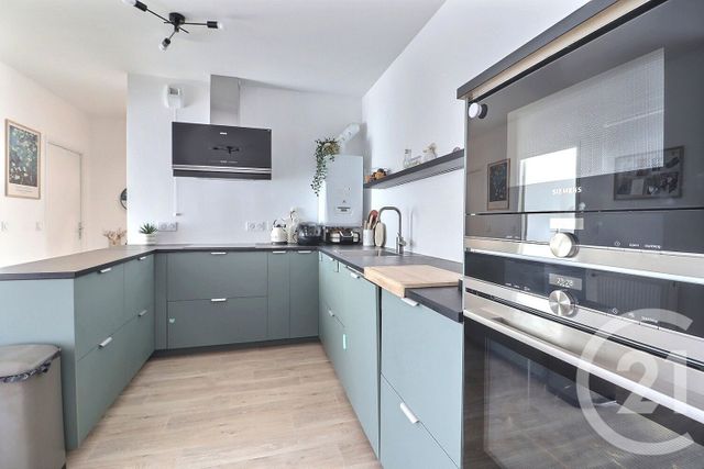 Appartement F4 à vendre - 4 pièces - 87.01 m2 - VILLEPINTE - 93 - ILE-DE-FRANCE - Century 21 Vert-Galant