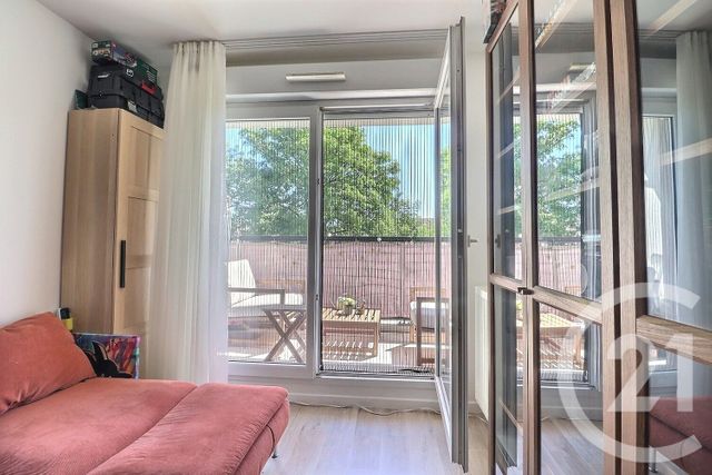 Appartement F4 à vendre - 4 pièces - 87.01 m2 - VILLEPINTE - 93 - ILE-DE-FRANCE - Century 21 Vert-Galant