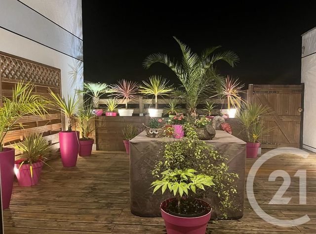 Appartement F4 à vendre - 4 pièces - 91.28 m2 - VILLEPINTE - 93 - ILE-DE-FRANCE - Century 21 Vert-Galant