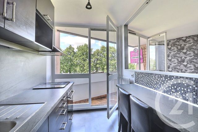 Appartement F4 à louer - 4 pièces - 82.13 m2 - VILLEPINTE - 93 - ILE-DE-FRANCE - Century 21 Vert-Galant