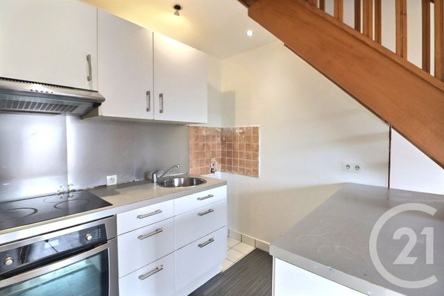Appartement F2 bis à vendre - 3 pièces - 52.5 m2 - VILLEPINTE - 93 - ILE-DE-FRANCE - Century 21 Vert-Galant