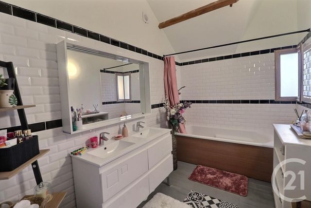 maison à vendre - 7 pièces - 200.0 m2 - VILLEPINTE - 93 - ILE-DE-FRANCE - Century 21 Vert-Galant
