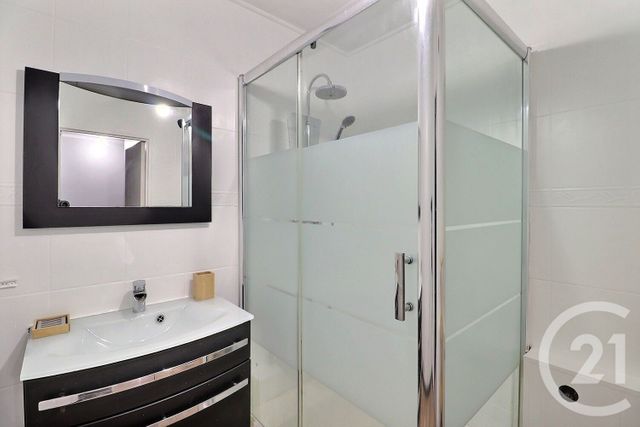 Appartement F2 à louer - 2 pièces - 49.06 m2 - TREMBLAY EN FRANCE - 93 - ILE-DE-FRANCE - Century 21 Vert-Galant