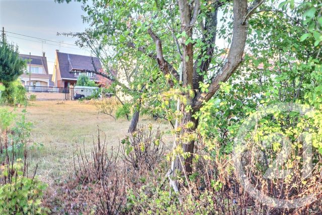 terrain à vendre - 403.0 m2 - TREMBLAY EN FRANCE - 93 - ILE-DE-FRANCE - Century 21 Vert-Galant