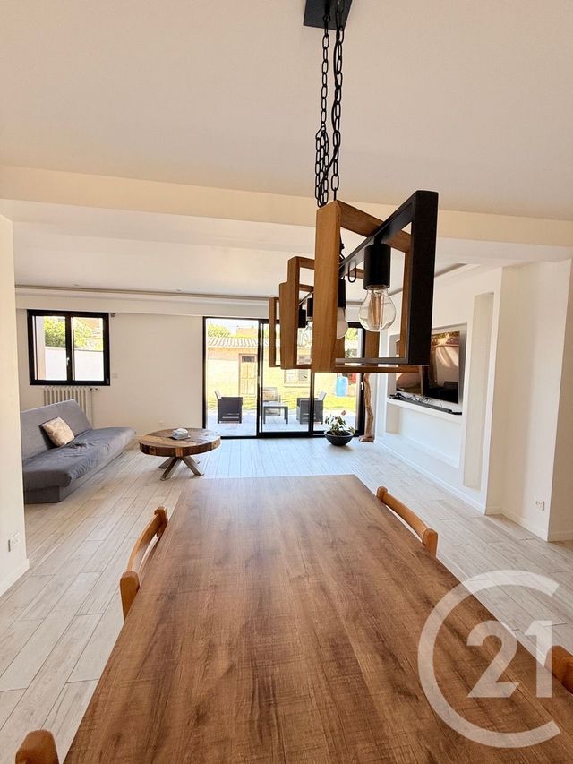 maison à vendre - 5 pièces - 149.38 m2 - TREMBLAY EN FRANCE - 93 - ILE-DE-FRANCE - Century 21 Vert-Galant