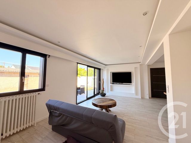 maison à vendre - 5 pièces - 149.38 m2 - TREMBLAY EN FRANCE - 93 - ILE-DE-FRANCE - Century 21 Vert-Galant