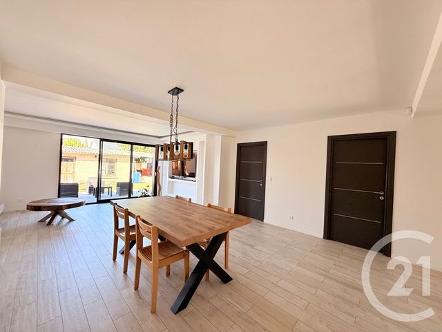 maison à vendre - 5 pièces - 149.38 m2 - TREMBLAY EN FRANCE - 93 - ILE-DE-FRANCE - Century 21 Vert-Galant