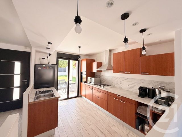 maison à vendre - 5 pièces - 149.38 m2 - TREMBLAY EN FRANCE - 93 - ILE-DE-FRANCE - Century 21 Vert-Galant