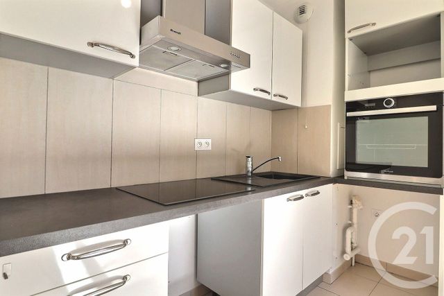 Appartement F2 à louer - 2 pièces - 40.8 m2 - TREMBLAY EN FRANCE - 93 - ILE-DE-FRANCE - Century 21 Vert-Galant