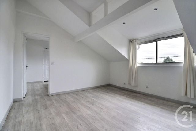 Appartement T2 à vendre - 2 pièces - 25.0 m2 - VILLEPINTE - 93 - ILE-DE-FRANCE - Century 21 Vert-Galant