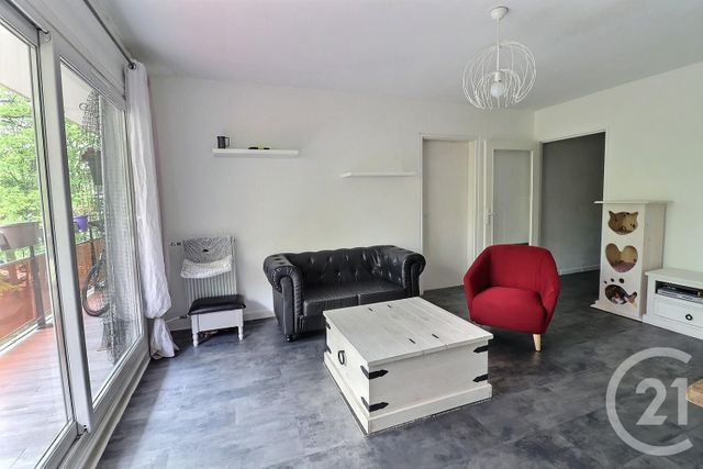 Appartement F4 à vendre - 4 pièces - 80.86 m2 - TREMBLAY EN FRANCE - 93 - ILE-DE-FRANCE - Century 21 Vert-Galant