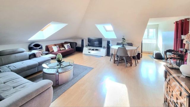 Appartement F3 à vendre - 3 pièces - 71.62 m2 - VAUJOURS - 93 - ILE-DE-FRANCE - Century 21 Vert-Galant