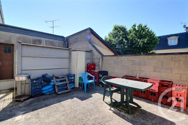 Afficher la photo en grand commerce à vendre - 117.38 m2 - MITRY MORY - 77 - ILE-DE-FRANCE - Century 21 Vert-Galant