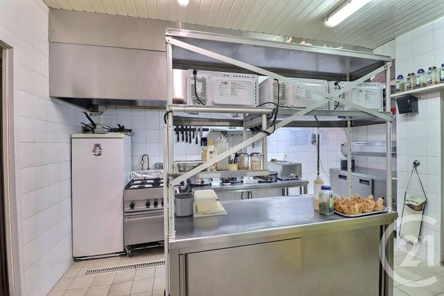 Afficher la photo en grand commerce à vendre - 117.38 m2 - MITRY MORY - 77 - ILE-DE-FRANCE - Century 21 Vert-Galant