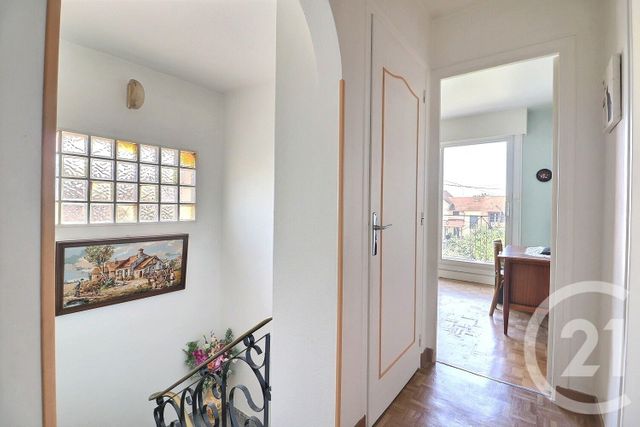 maison à vendre - 5 pièces - 110.56 m2 - TREMBLAY EN FRANCE - 93 - ILE-DE-FRANCE - Century 21 Vert-Galant