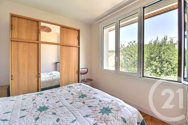 maison à vendre - 5 pièces - 110.56 m2 - TREMBLAY EN FRANCE - 93 - ILE-DE-FRANCE - Century 21 Vert-Galant